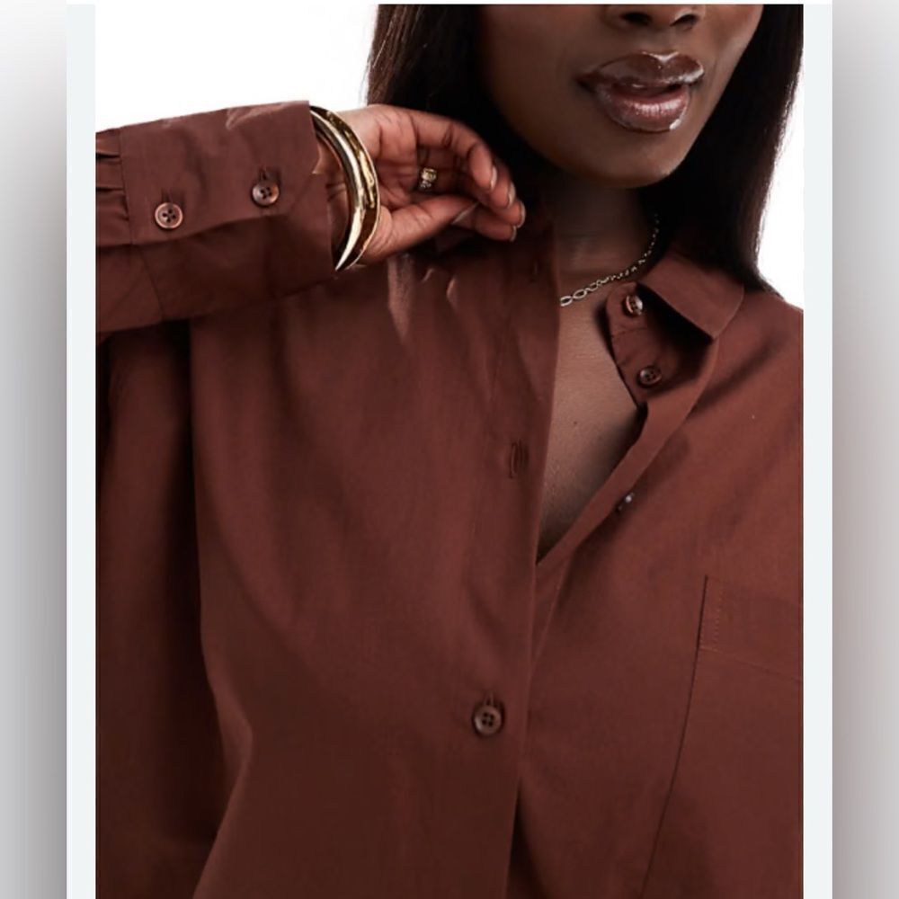 Pretty Little Thing NWT Elegant Brown Women's Button up Top - M